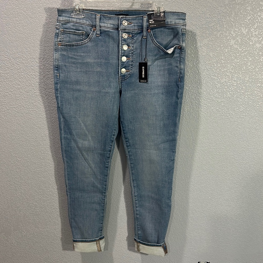 NWT express super soft Jinny mid rise jeans